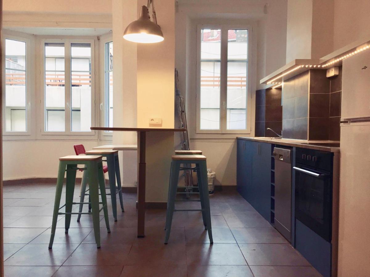 Confort, Central Studio Apartment